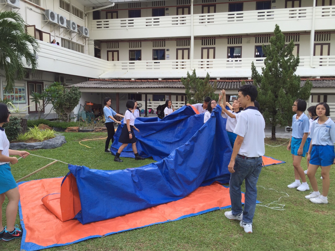 Members were also taught how to set up a tent.